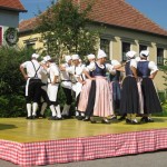 Volkstanzen